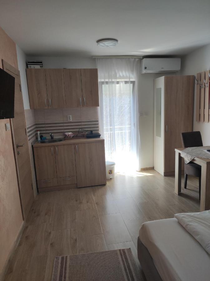 Vila Lux Nedeljkovic Gornja Trepca Čačak Екстериор снимка